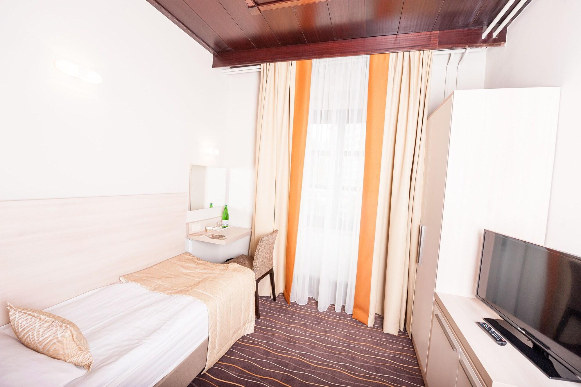 Hotel Zagreb - Health & Beauty Rogaska Slatina Exterior photo