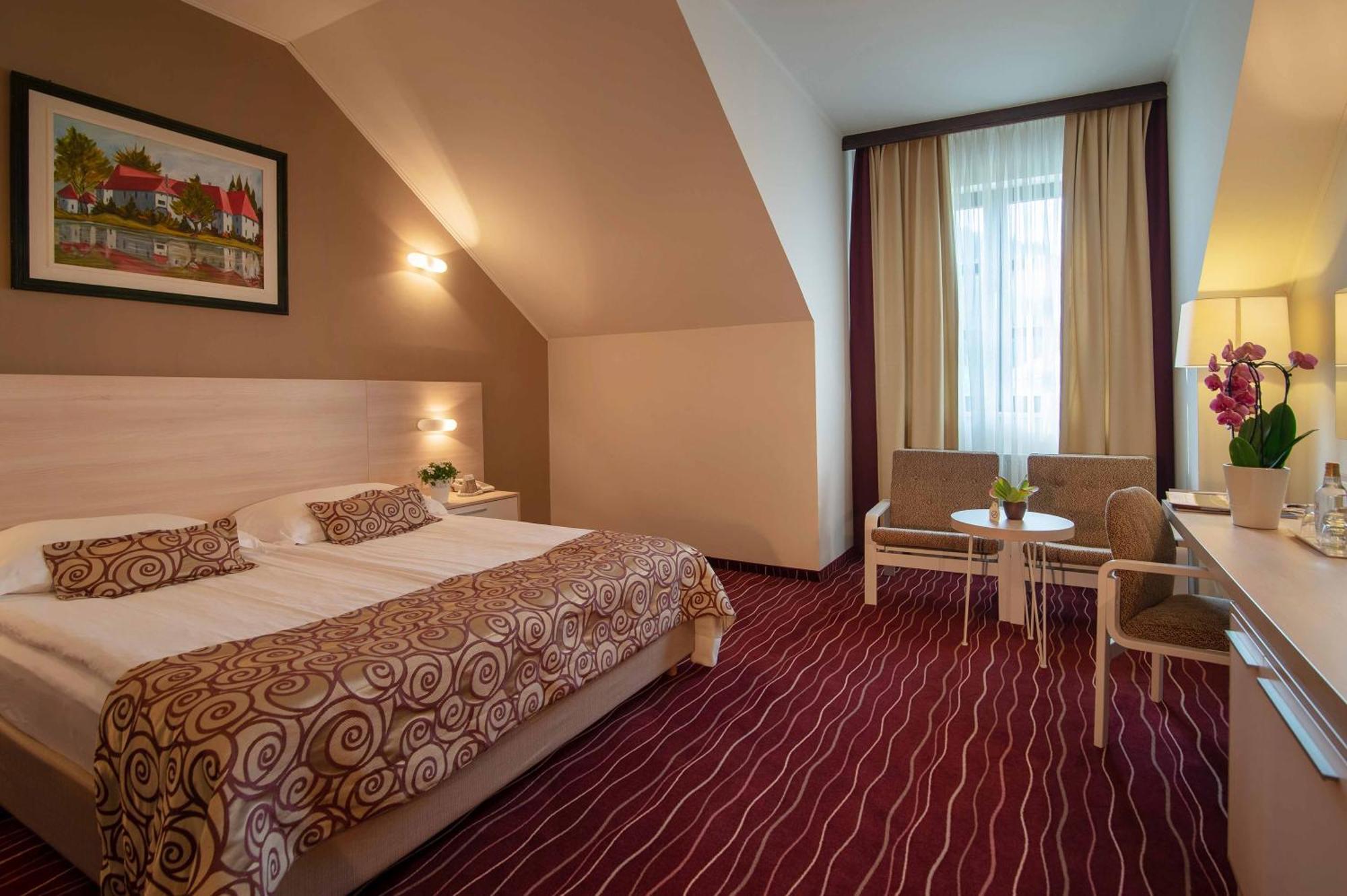 Hotel Zagreb - Health & Beauty Rogaska Slatina Exterior photo
